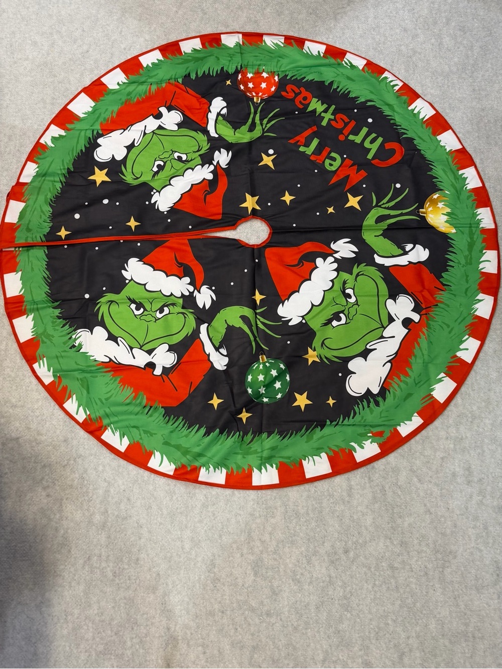 Grinch Christmas Tree shirt